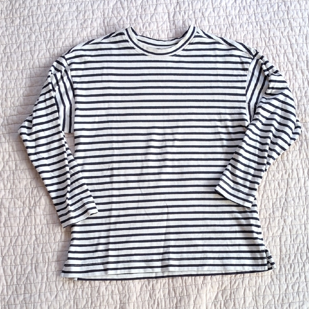 AYR Port Tee In Navy/White